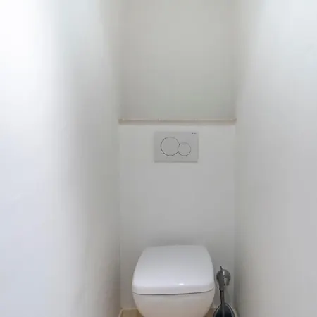 דירה Brand New One Bedroom 2min Walk To Carlton קאן