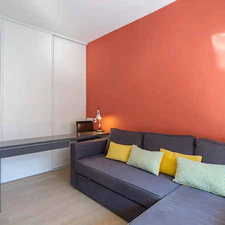 Brand New One Bedroom 2min Walk To Carlton דירה קאן